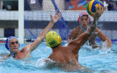 Campanha brasileira é coroada com títulos de campeão feminino e masculino no Campeonato Sul-Americano Juvenil de Desportos aquáticos.